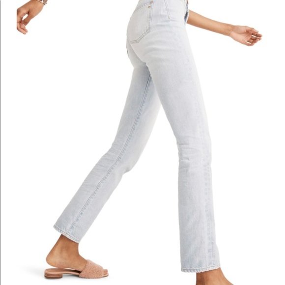 10-inch High-Rise Madewell Perfect Summer Jean - Picture 6 of 7